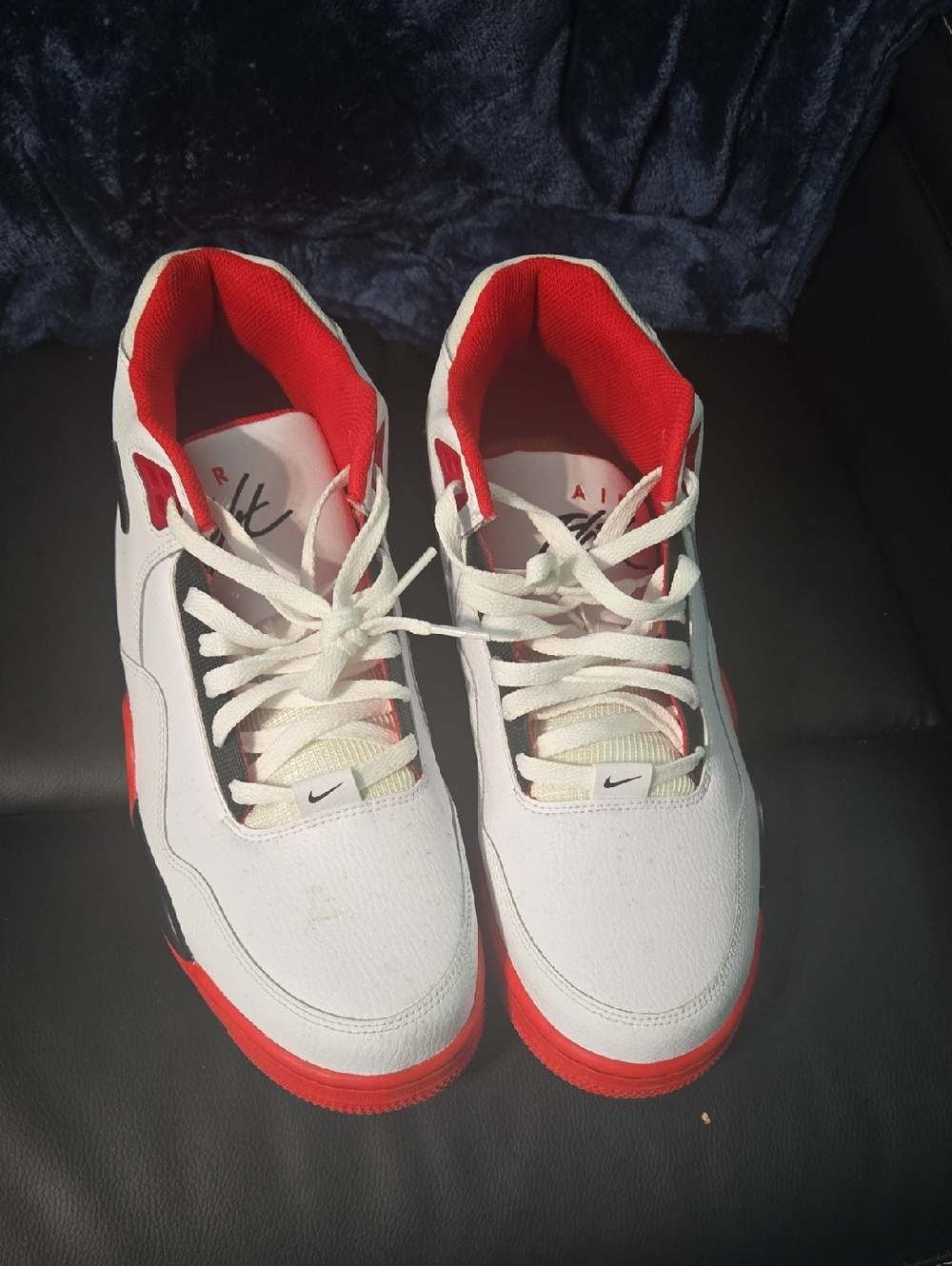 Nike White Red Black Men's Athletic Shoes